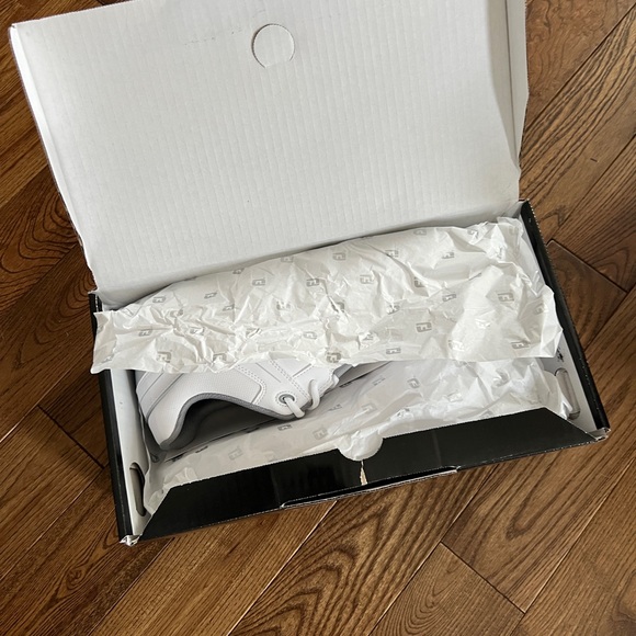 NEW Footjoy Sport LT Mens Size 11 M Golf Shoes Spikes 58084 White Gray - Picture 3 of 6